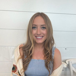 Meet your Posher, Lisa